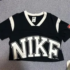 Nike クロップドTシャツ Mサイズ ブラック