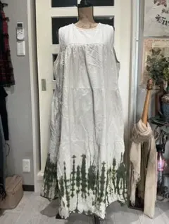 エルロデオ　ノースリーブ ロングワンピース 染め