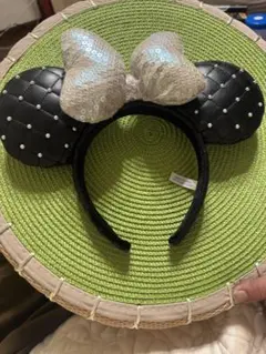 ディズニー　カチューシャ　ミニー