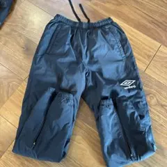 umbro ブラック ピステパンツ