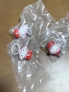 サンリオキャラクターズ　いちごめじるしアクセサリー