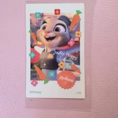 ズートピアカフェ　ジュディ　ステッカー