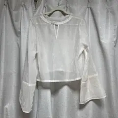 ホワイト フレア袖 シャツ