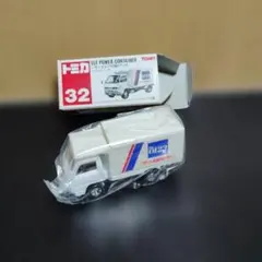 トミカ No.32 いすゞ エルフ引越トラック