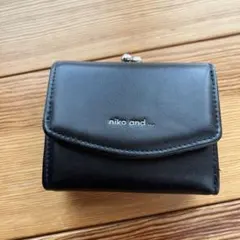 niko and ... 黒 三つ折り財布