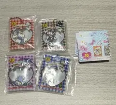 ガチャ　サンリオ　シャカシャカフレークシール風チャーム　4コセット