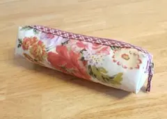 ローラアシュレイ 花柄ペンケース