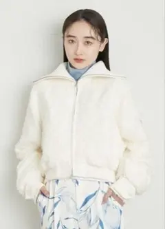 Lily Brown リリーブラウン カットジャガードブルゾン　白