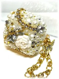パール 七宝 花束 ブレスレット ミハエリネグリン - メルカリ