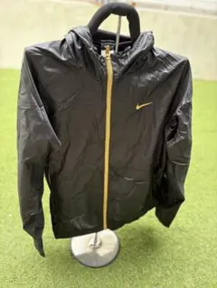 Nike ブラック ウィンドブレーカー　上下セットのサムネイル