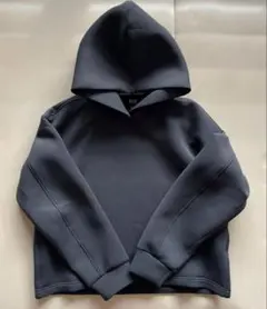 試着のみ　ユニクロウルトラストレッチドライスウェットプルパーカ M ダークグレー