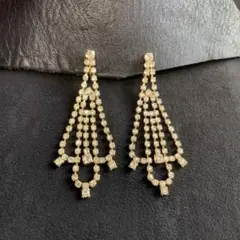 Item thumbnail for item 620da579-3c83-4de9-a83d-7b0c425d3550