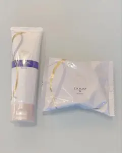 フォーデイズ　クレンジング ＆ 洗顔石鹸のサムネイル