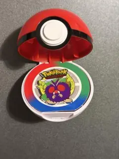 ポケパークカントー】カブトプス ピンバッジ・モンスターボール - メルカリ