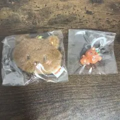 ジョンベアキーホルダー - メルカリ