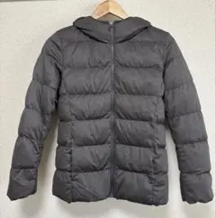 ユニクロ ダークグレー フード付き ダウンジャケット S
