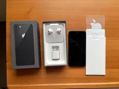 Apple iPhone 8 64GB ブラック SIMロックなし