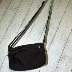 THE NORTH FACE ブラックショルダーバッグ