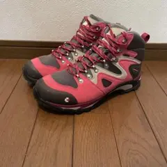 トレッキングシューズ 24.5
