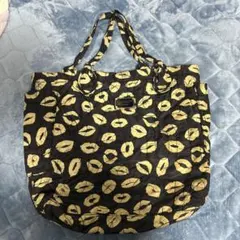 MARC BY MARC JACOBS キスマーク柄トートバッグ