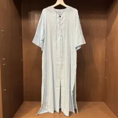 Item thumbnail for item 2ed4b180-70c5-4247-986b-837b0c375806