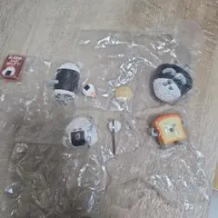 パンどろぼう ガチャガチャ おにぎりぼうや