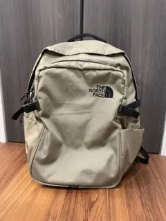 THE NORTH FACE ノースフェイス　パックパックリュック　カーキ