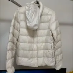 （美品）ユニクロ　ウルトラライトダウン　試着のみ