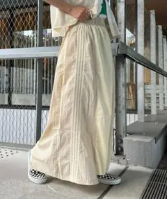 etsinta エシンタ リメイクジャージボリュームスカート ホワイト