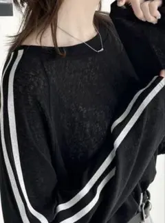 新品　袖ライン×無地アソートシアートップス　シアートップス