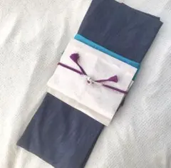 紺・素敵なお 着物★ 美品 ウール単 ひとえ☆赤木柄