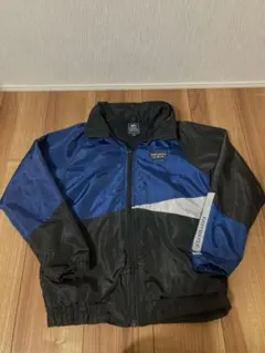 マウンテンパーカー　ナイロンジャケット