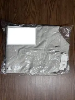 ユニクロ カシミヤハーフジップセーター ライトグレー　Mサイズ