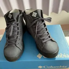 Columbia グレー ハイカットスニーカー