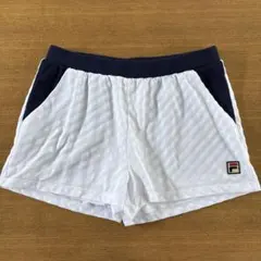 テニスウェア　ショートパンツ