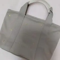 TOCCA トートバッグ グレージュ ハート刺繍　新品のサムネイル