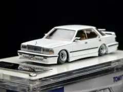 ホワイトセダン ミニカー カスタムホイール 13クラウン - メルカリ