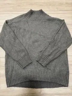 【GU】パフィータッチオーバーサイズハイネックチュニック