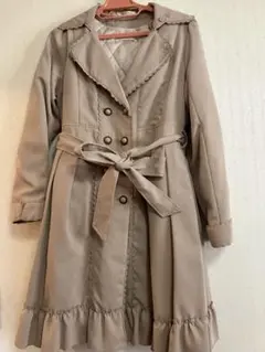 axes femme アクシーズファム フリル付きトレンチコート ベージュ