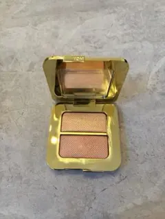 TOM FORD シアーハイライティングデュオ リフレクツギルト 一回使用のサムネイル