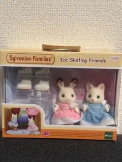 Sylvanian Families Ice Skating Friends