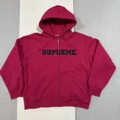 ピンク パーカー