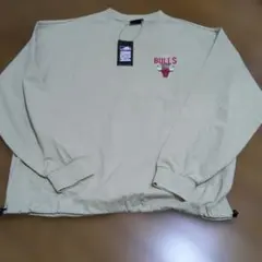 NBA Chicago Bulls 長袖Tシャツ ベージュ Mサイズのサムネイル