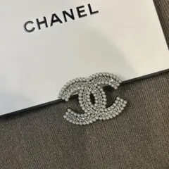 ヴィンテージブローチ　CCロゴ　シルバーパール