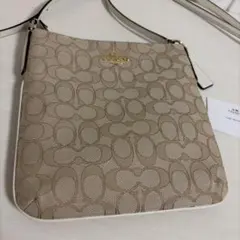 coach 蔻馳 肩背包 米色 帆布材質 signature