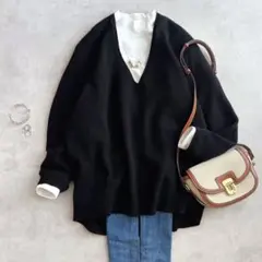 美品 ◆IENA イエナ　ホールガーメントコクーンVネックプルオーバー　ブラック