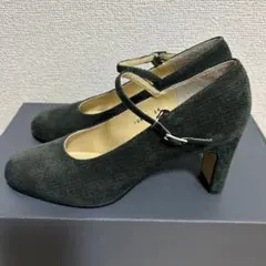 銀座かねまつ　ストラップ付き パンプス