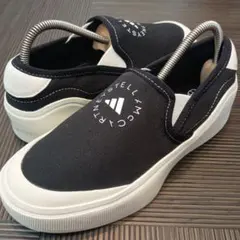 アディダス ステラマッカートニー コートスリッポン 黒 23.5センチ