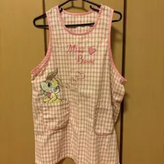 ウサギ刺繍 ピンクチェックエプロン
