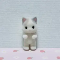 シルバニアファミリー ラテネコの小さい赤ちゃん 服なし